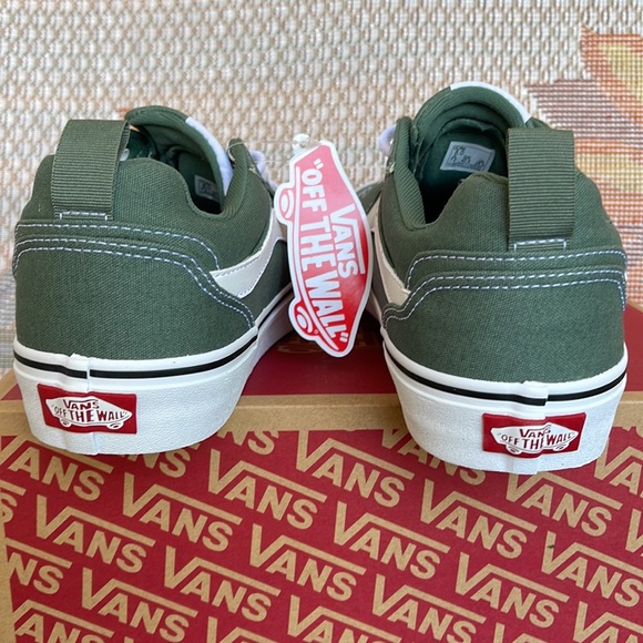 Vans Filmore
Canvas Duck Green/White
VNOA5HTXQ31
WMNS sneakers - Picture 14 of 16